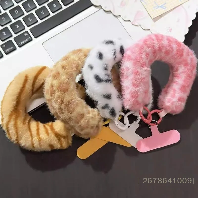 ♥ 귀여운 단색 인조 퍼 손목 끈 ? 휴대폰 및 가방용 멀티 컬러 키체인 팔찌 | 〔YY33〕