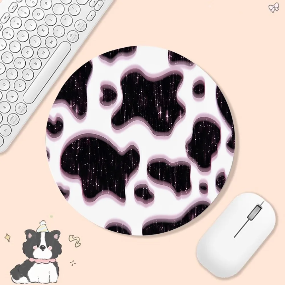 Cow Print Animation Round Office Computer Desk Mat Table Keyboard Big Mouse Pad Laptop Cushion Non-slip for PC Computer Table 3