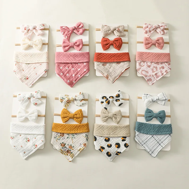 3Pcs/Set Girl Bows Headband Muslin Cotton Baby Bibs Print Feeding Burp Cloths Triangular Towel For Newborns Boy Drool Bandana