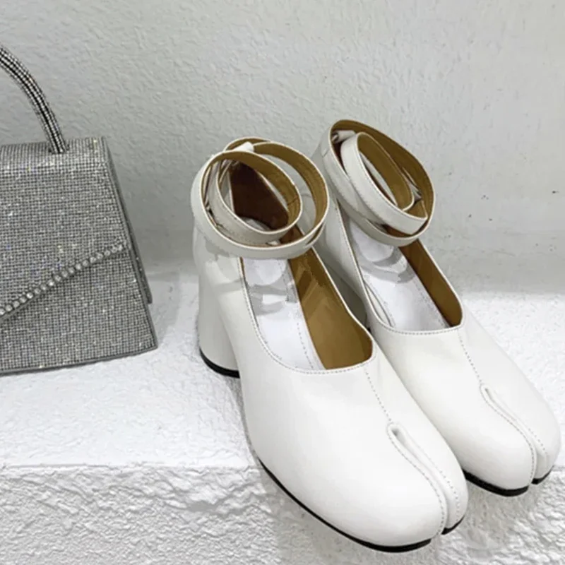 2024 Vintage Spring Fashion Slipt Toe Women Pumps Chunky Round Strap Buckle High Heels Red Leather Brand Design Shoes Women 5