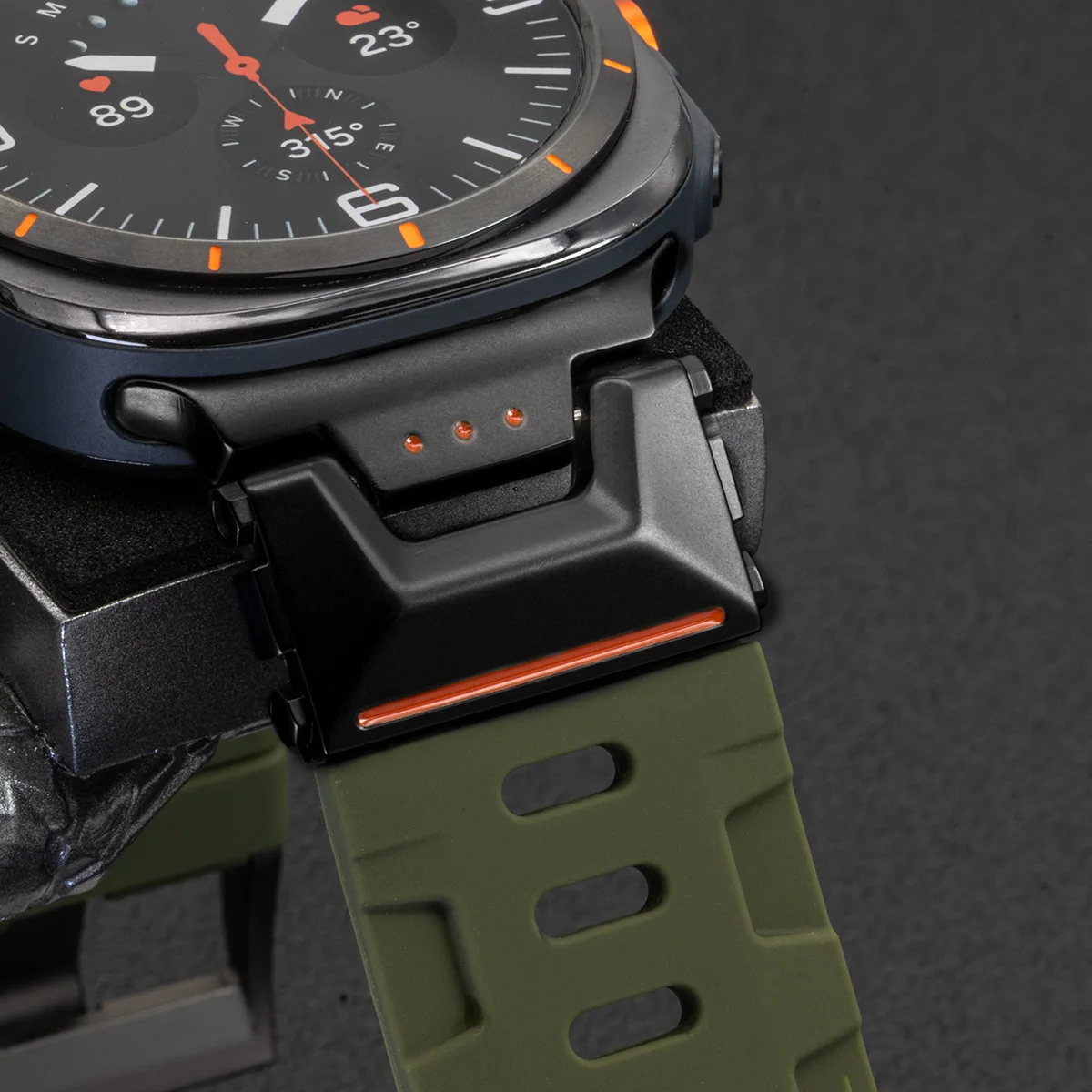 Luxury Men's Sport Silicone Band with Curved End Design