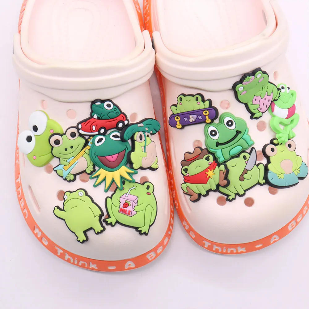 

Wholesale 50pcs PVC Shoe Charms Animal Cute Funny Green Frog Accessories Shoe Buckles Fit Croc Jibz Kids X-mas Gift
