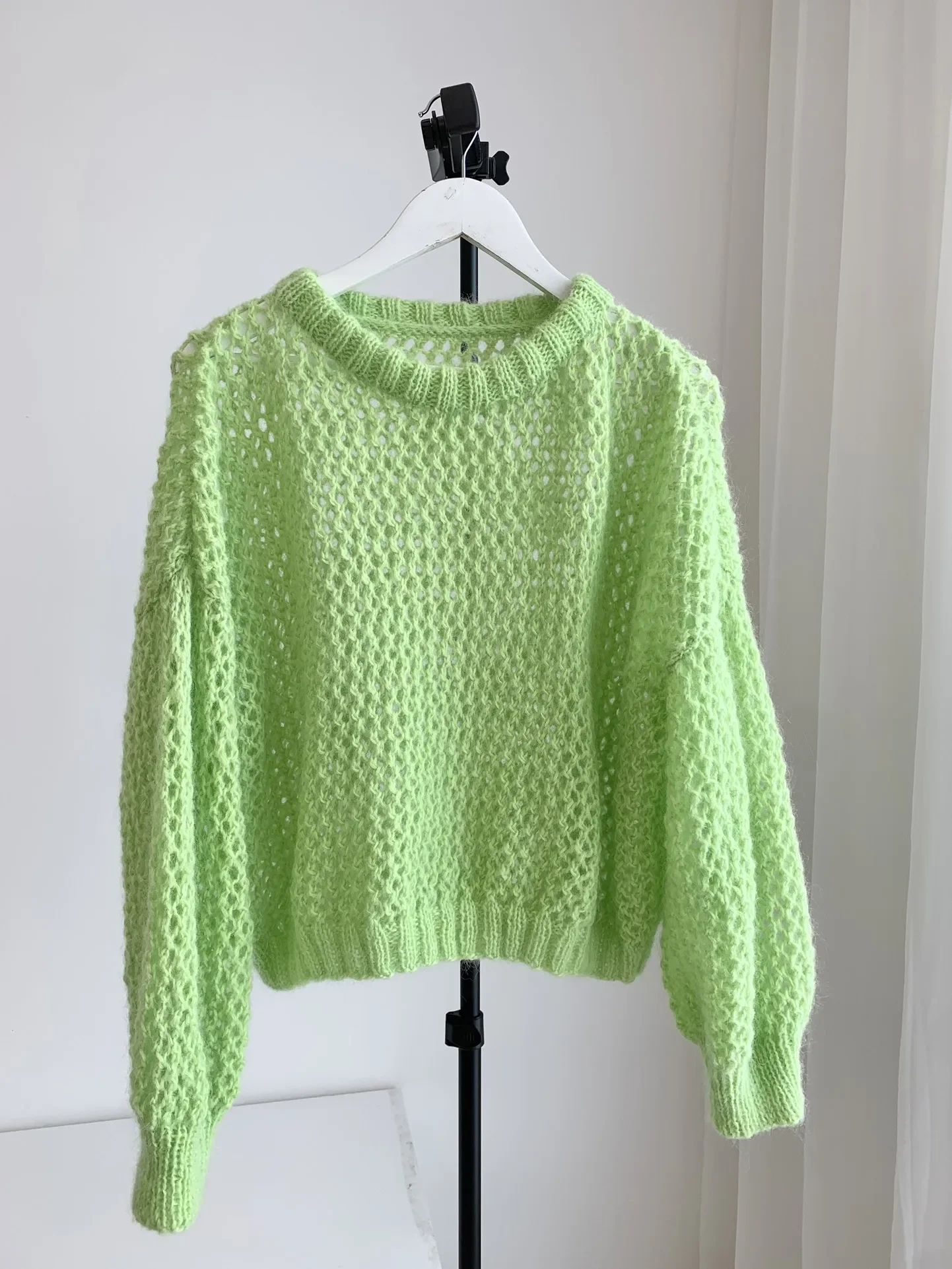 

Women Early Fall Hollow Out O-Neck Long Sleeve Mohair Sweater Knitted Pullover