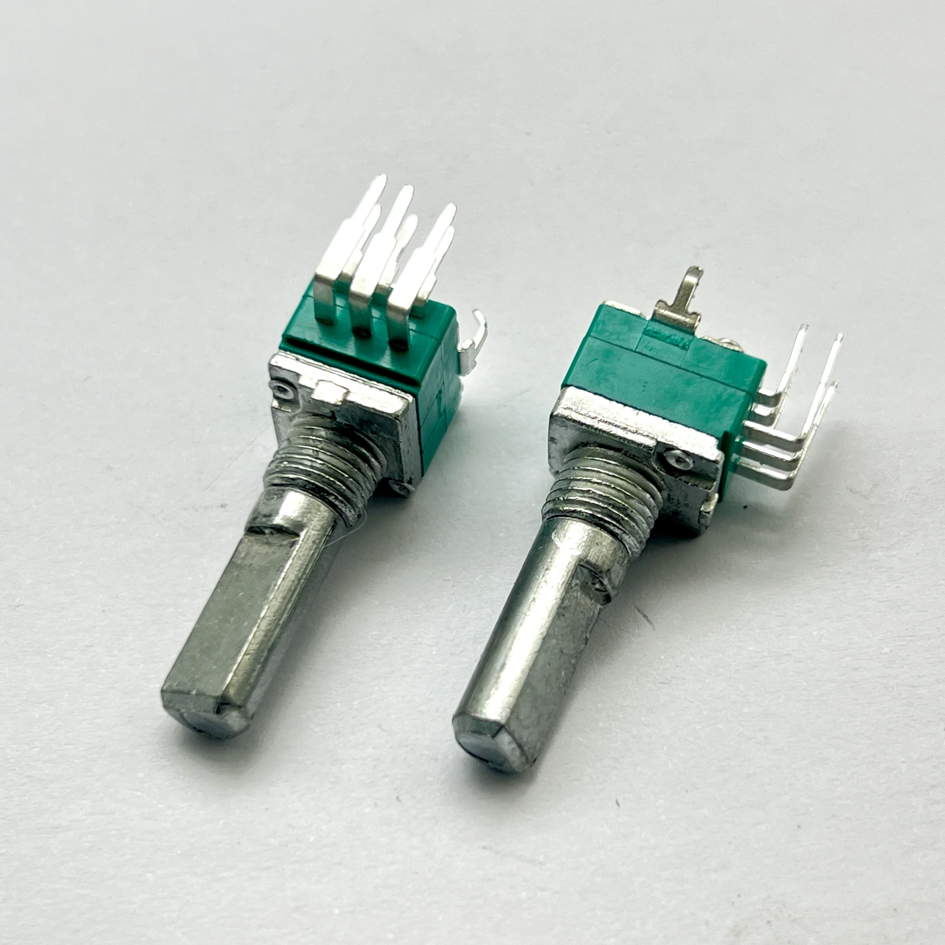 1 piece RK097 precision potentiometer dual A10K mixing console DJ handle length 20mm
