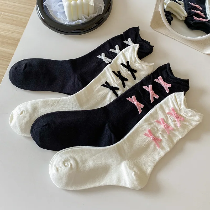 JK Lolita-Chaussettes longues en velours avec nœud papillon pour fille, style japonais, couleur unie, noir et blanc, Kawaii