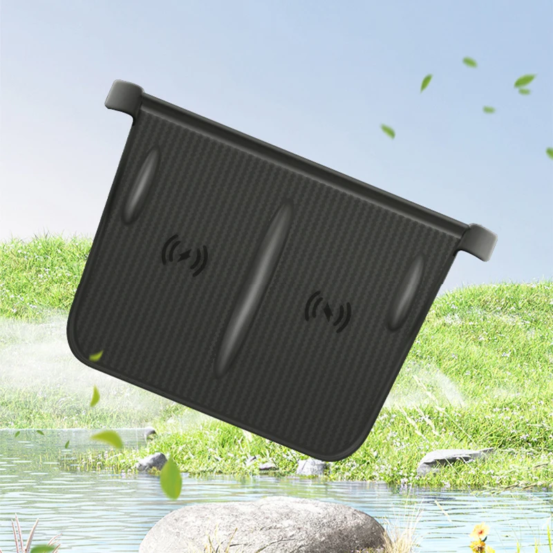 For Tesla Model 3 Model Y Silicone Anti-skid Pad Car Central Control Wireless Charging Mobile Phone Non-Slip Silicone Mat
