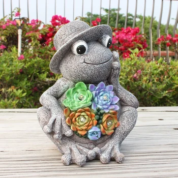 Solar Powered Succulent Animal Statue Waterproof Frog Succulent Ornament Creative Mini Frog Sculpture Courtyard Decoration 1