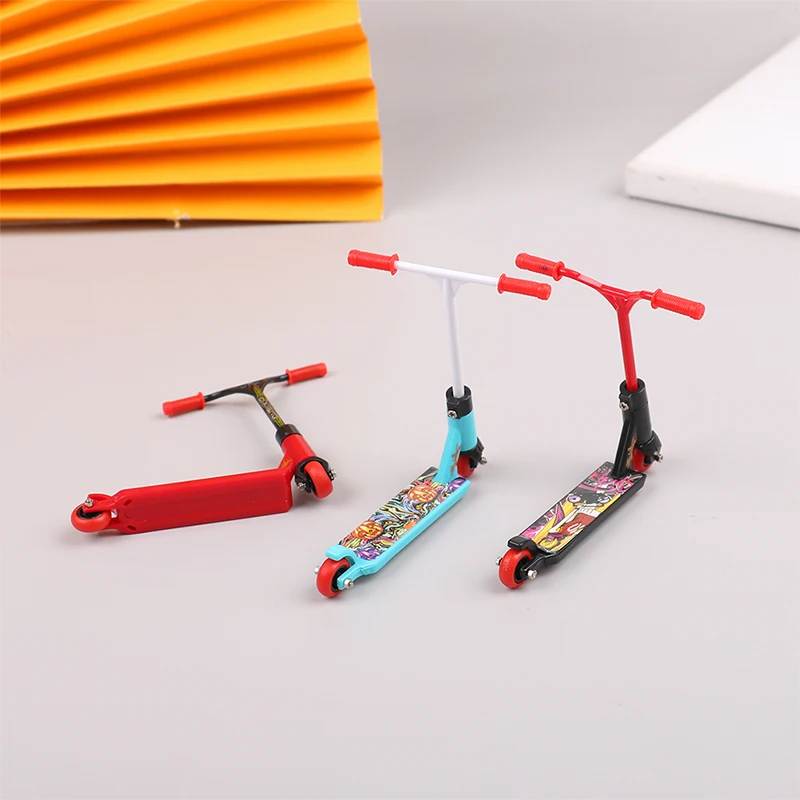 

Finger Skateboards Mini Skate Park Ramp Sets Finger Scooter Fingertip Bikes Fingerboard Extreme Sport Deck Novelty Toys