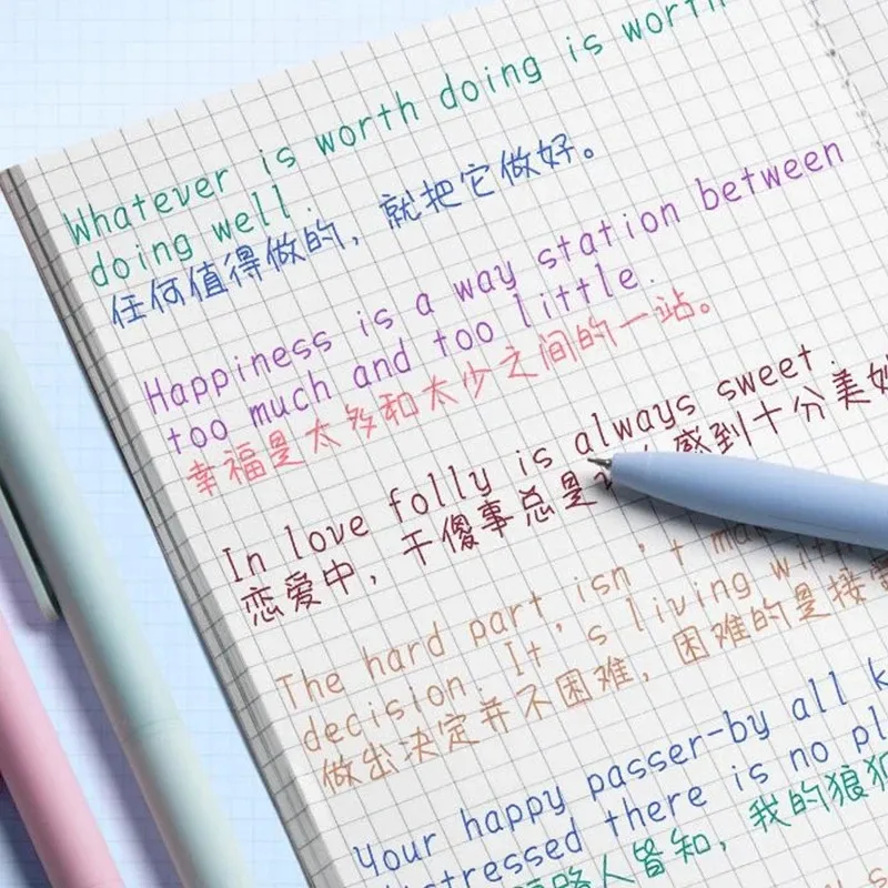 Gel Pen Set Quick Drying Non Smearing Fine Point 0.5mm Retractable Color Ink for Taking Notes Cute and Portable Design Practical