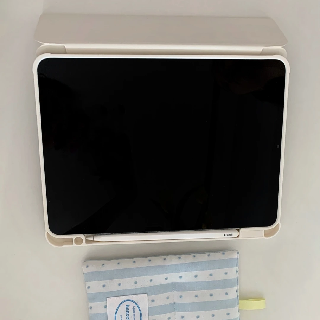 Bow Flowers Cover With Pencil Holder For iPad