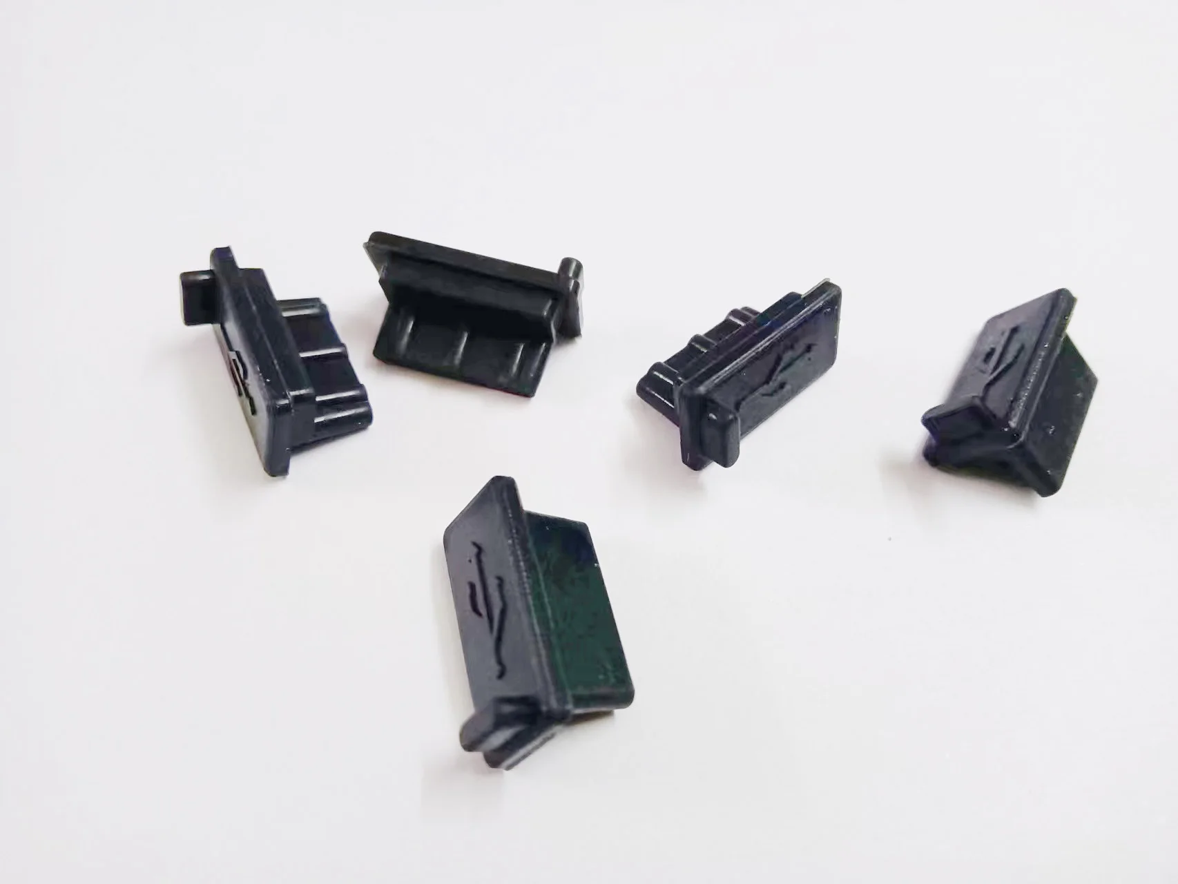 Type c dust plugs 5-10Pcs USB Dust Plug Charger Port Cover Cap Female Jack Interface Universal Silicone Protector Tablet PC Notebook Laptop
