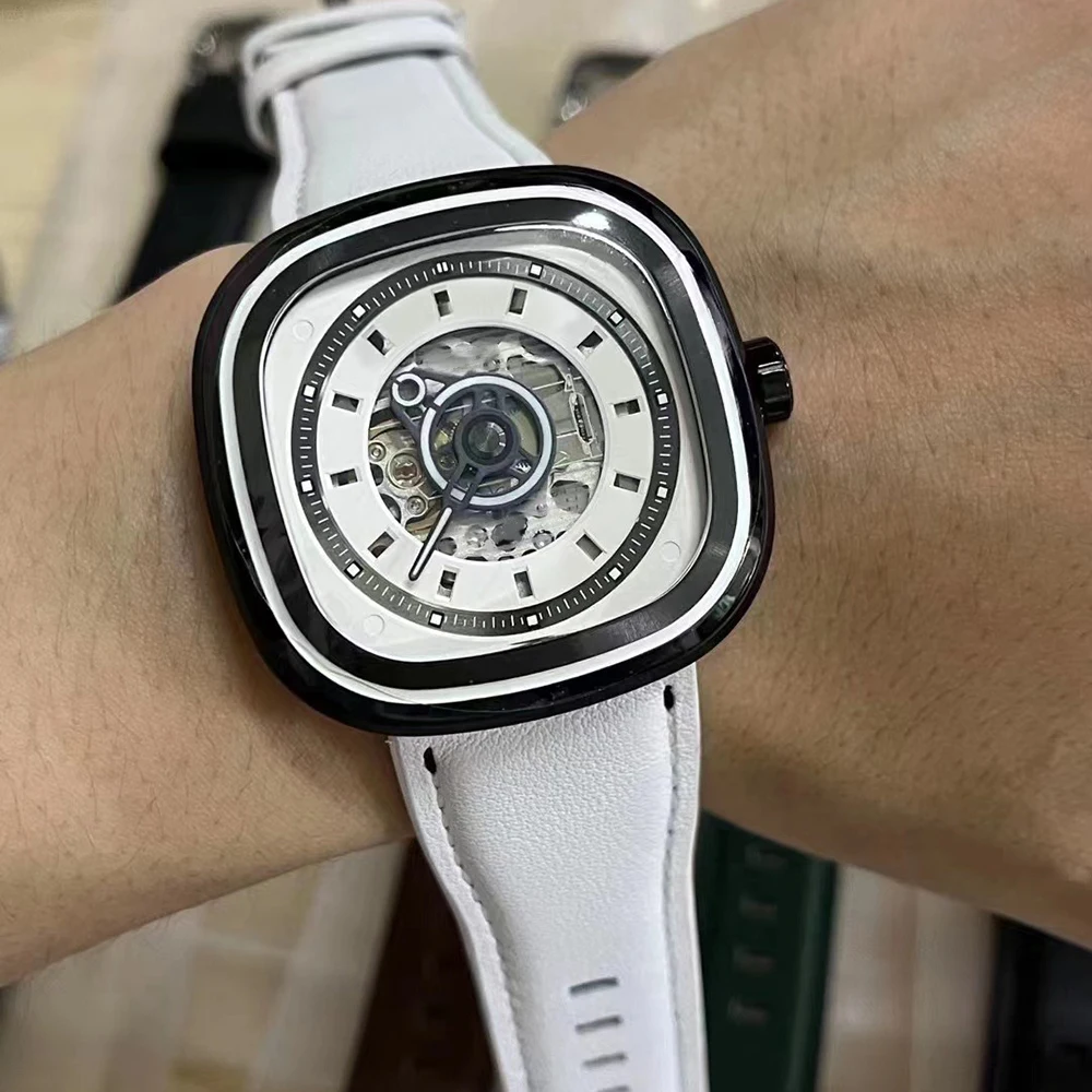 

2023 new men's AAA square mechanical watch luxury men's fashion casual automatic watch leather strap