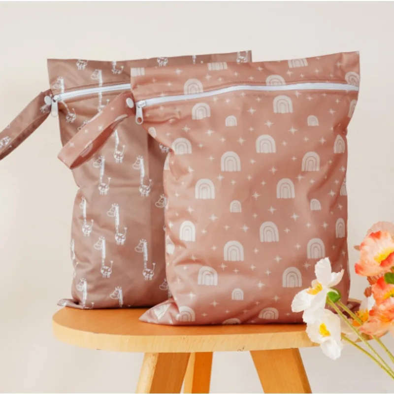 2 개/대 기저귀 기저귀를위한 재활용 PUL Wetbag 재사용 가능한 방수 기저귀 가방 26cm x 36cm