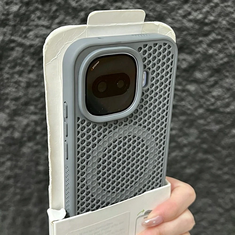 Magnetic Cooling Mesh Breathable Shockproof Case with Heat Dissipation