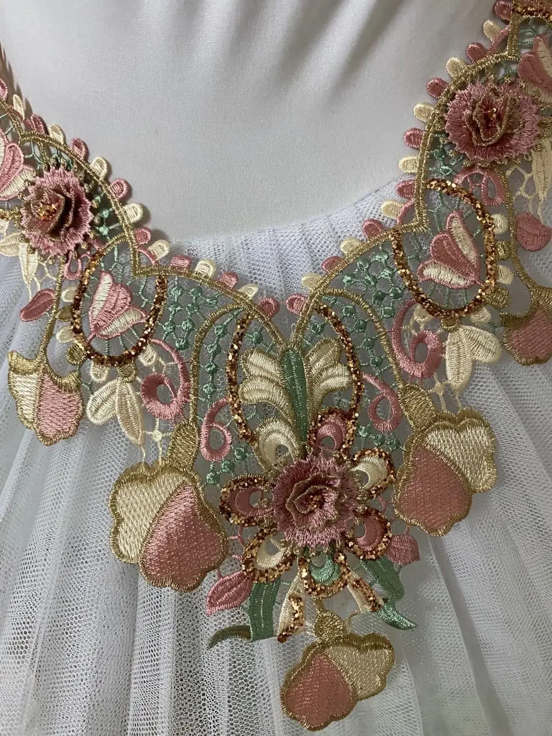 Lace Sewing Accessories 1Pc 3D Embroidered Fabric Color Flower Venise Lace Sewing Applique Lace Collar Neckline Ancient Collar Applique