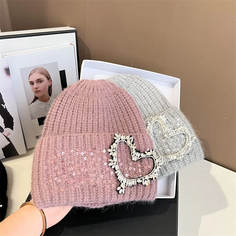 

2022 New Fashion Luxury Rhinestone Beanies Hat Women's Winter Fashion Light Luxury Female Angora Rabbit Hair Warm Knitted Hat