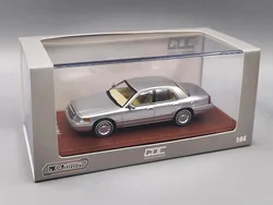 GOC 1:64 Ford Crown Victoria Metallic Silver limited800 Diecast Model Car