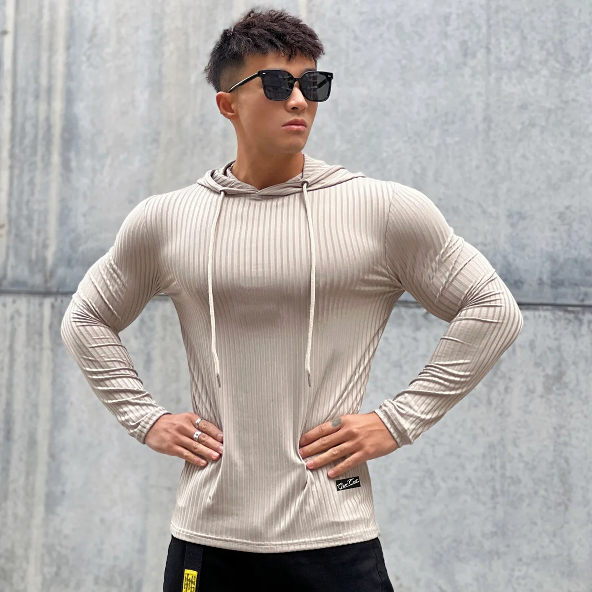 

Autumn Fashion Knitted Hooded T-shirt Men Thin Stripe Slim Fit Long Sleeve Sweaters Mens Pullovers Knittwear Men Casual T Shirt