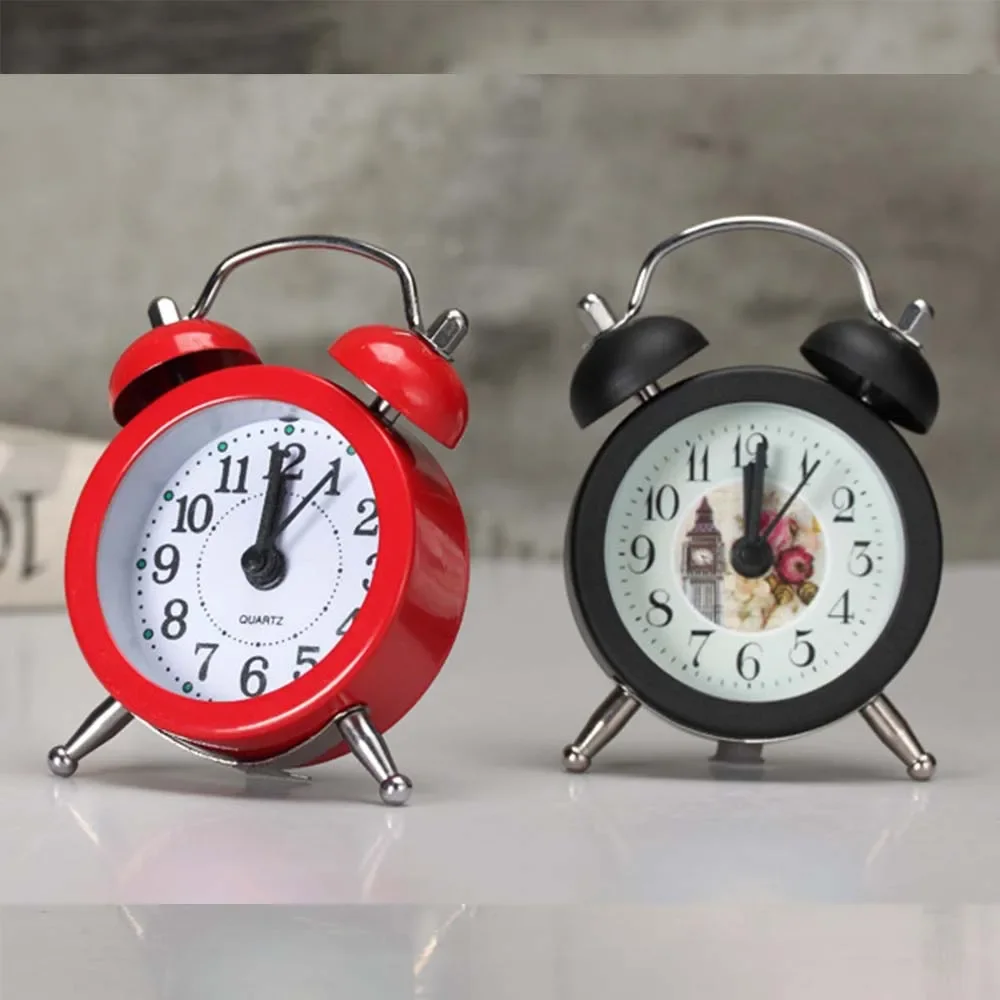 

Креативный будильник из металла, бесшумный будильник, винтажный Кварцевый Будильник для спальни, настольные мини-часы, праздничные подарочные часы для мероприятий