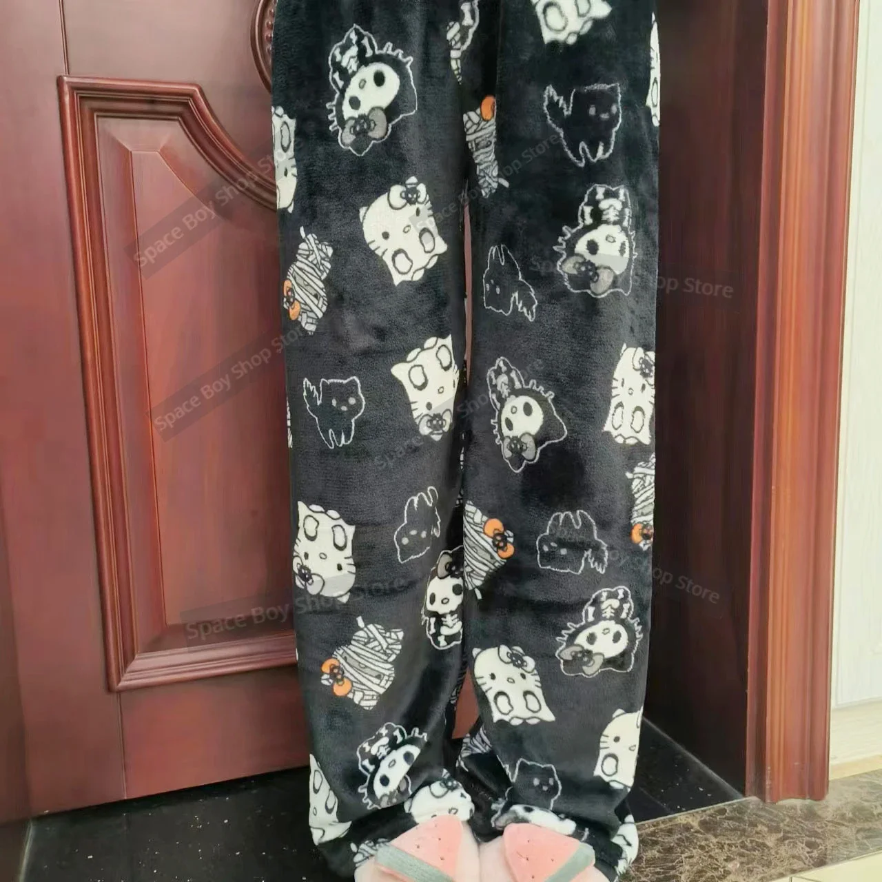 Рисунок 5 - Новинка, пижамные штаны Hello Kitty