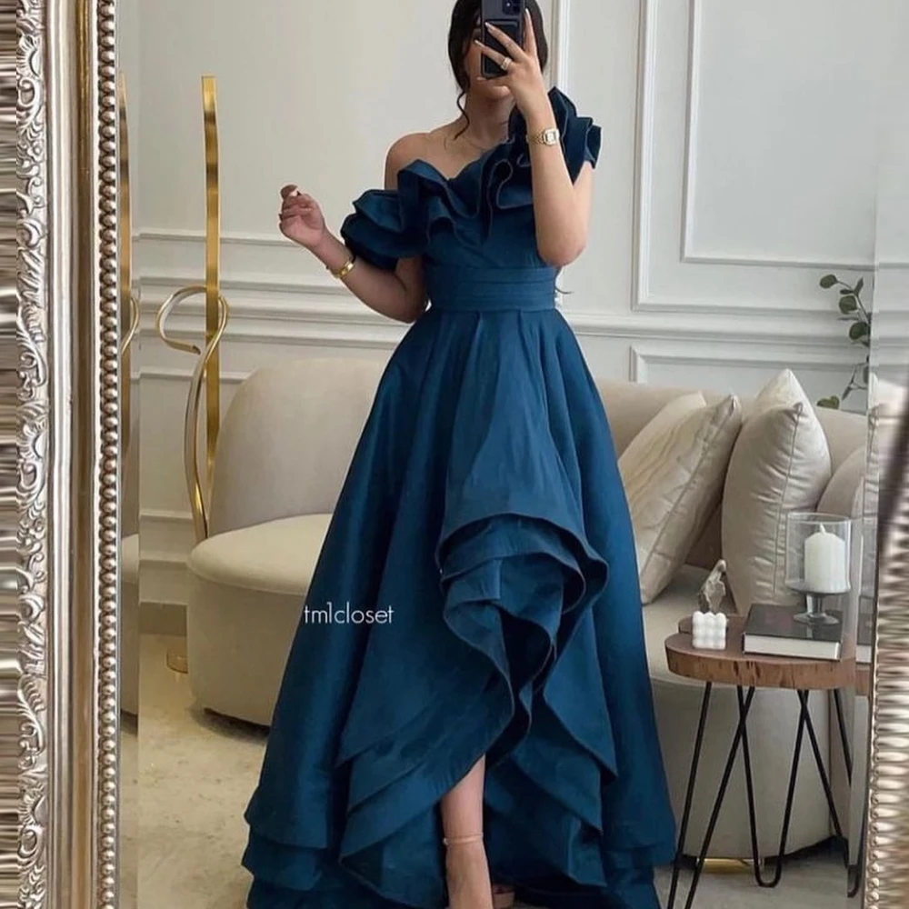 

Qcenkern One Shoulder Evening Formal Saudi Arabia Sleeveless Floor Length A-Line Party Dresses Gowns Women Robes de Soirée 2023