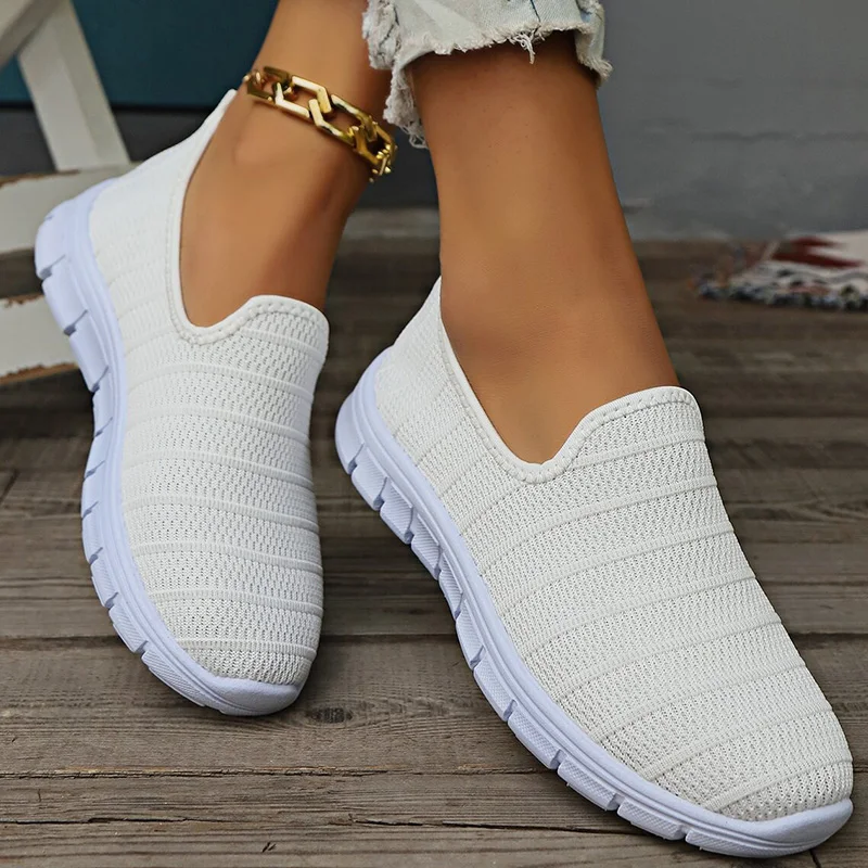 Women's Sneaker Slip On White Shoes For Woman Sneakers Lightweight Sports Shoes Women Autumn Casual Vulcanize Footwear Female