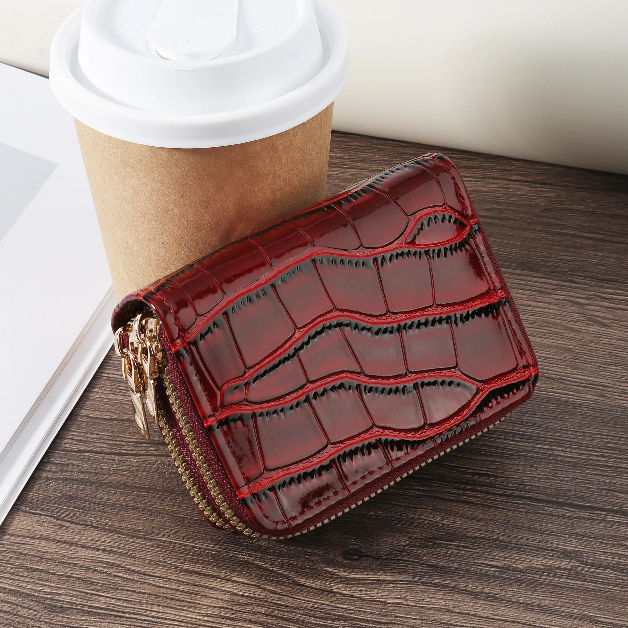 Fashionable women's minimalist short wallet handbag zipper, coin wallet fashionable zipper, high-quality PU leather credit card