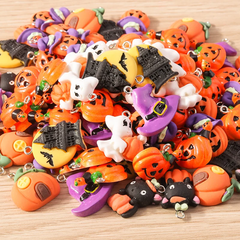 Tusember 10 Stück Halloween-Anhänger aus Kunstharz, niedliche Fledermaus-Katze, Kürbis-Geist-Anhänger für Schmuckherstellung, handgefertigte Ohrringe, Armbänder, DIY