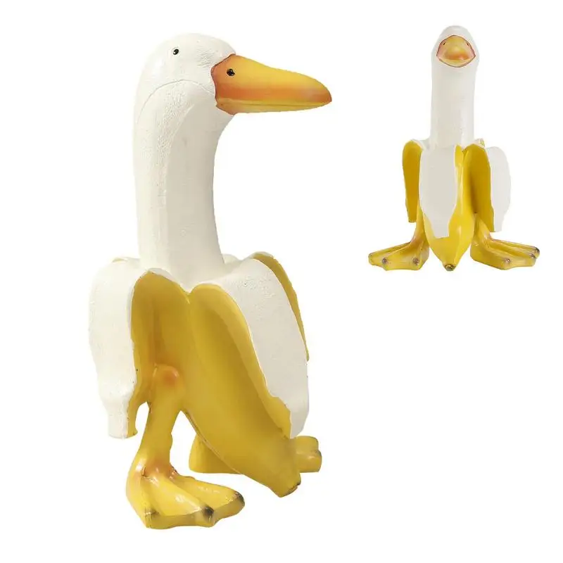 

Miniature Duck Statue Funny Resin Duck Banana Ornament Cute Bright Colors Decoration Supplies for Desktop Car and Bookshelf