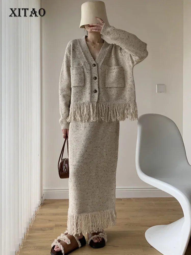 

XITAO Tassel Temperament Two Pieces Sets V-neck Full Sleeve Top Loose Casual Fashion Skirt Autumn Women Matching Sets DMJ2825