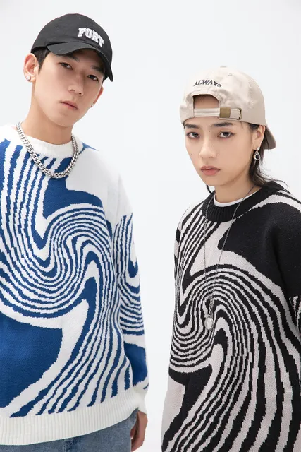 Swirl Pattern Pullover Sweater 4