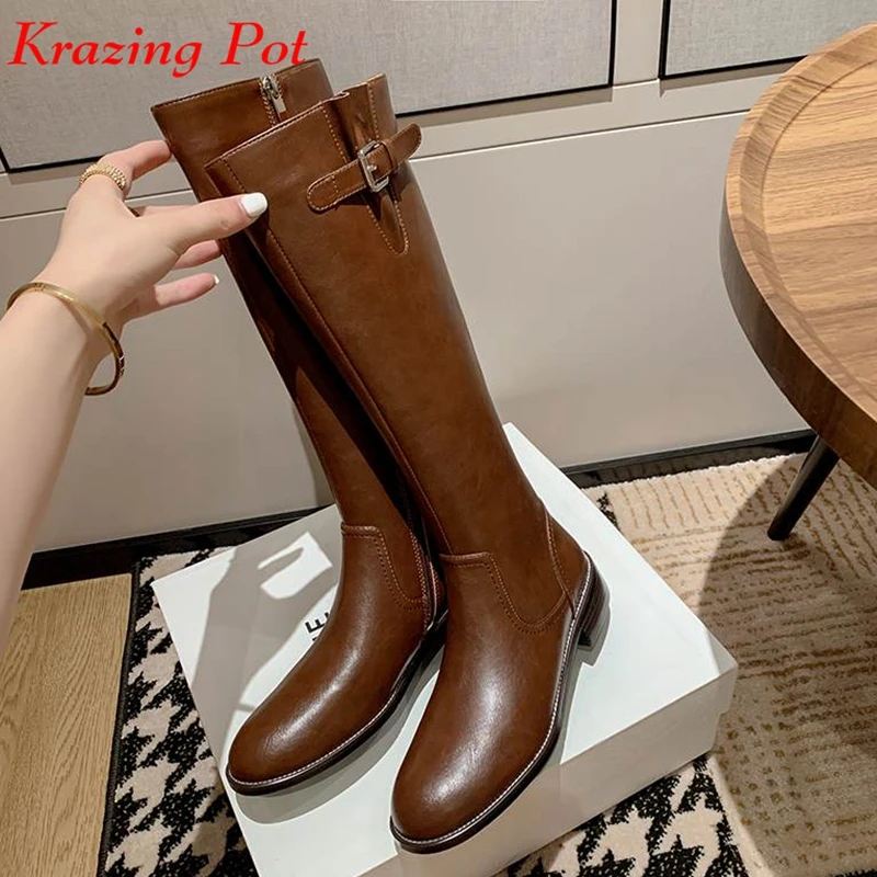 

Krazing Pot Full Grain Leather Round Toe Winter Keep Warm Riding Boots low Heel Metal Buckle Design Big Size 42 Thigh High Boots