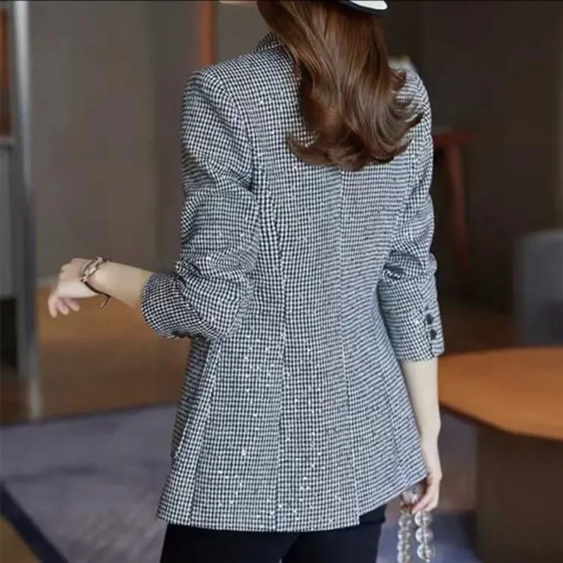 Elegant Lapel Button Spliced Pockets Sequined Lattice Blazer Women's Clothing 2023 Autumn New Casual Tops Office Lady Blazers