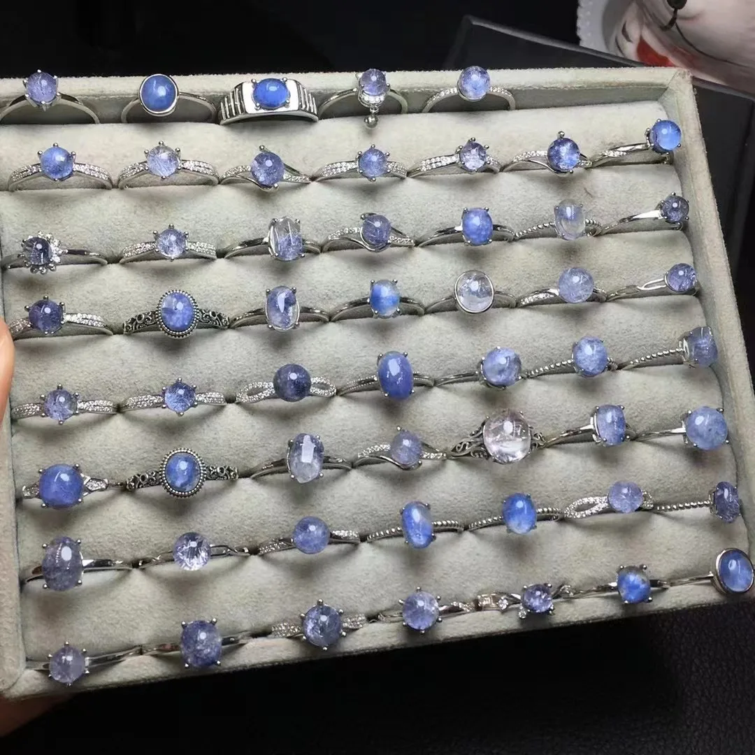 

Единица цельнокроеной формы из серебра 925 пробы с популярным оптовым натуральным кристаллом Dumortierite исцеляющее специальное кольцо для ювелирных изделий в подарок