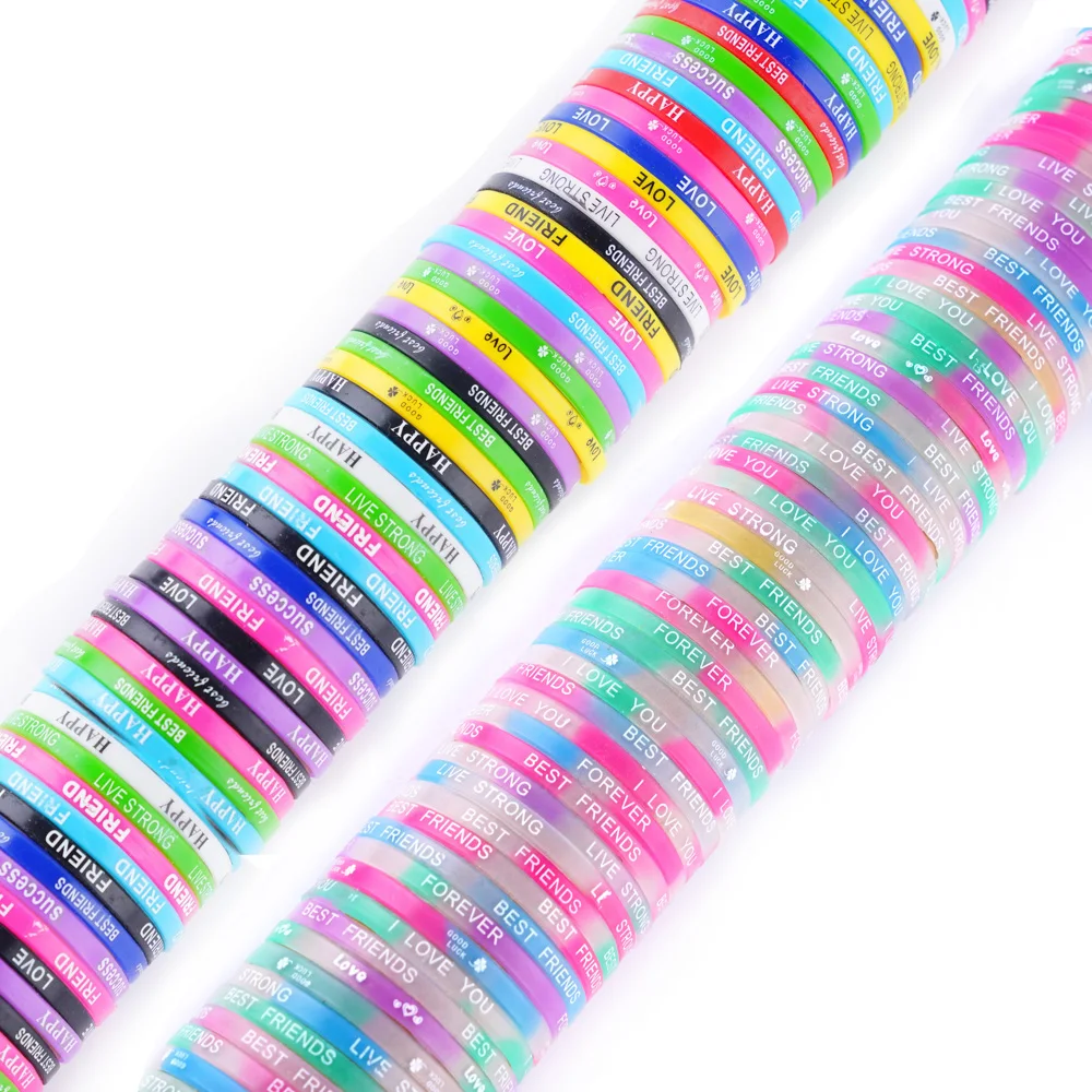 FEPITO 35 Braccialetti In Silicone A Tema Natale - Confezione Da 35 Pezzi, 7 Modelli Festivi Di 'Buon Natale' - Ideali Per Feste E Regali