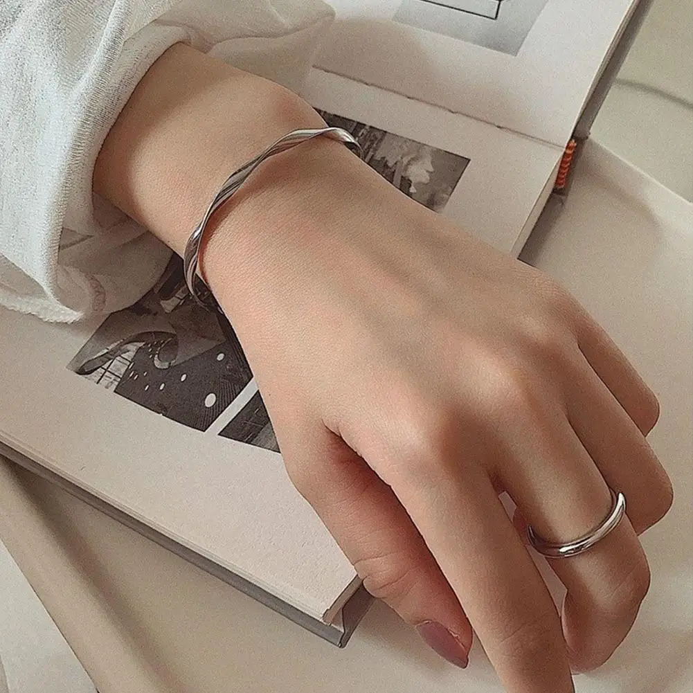 Retro Cuff Bracelet Blank Mobius Opening Bangles For Women Minimalism Twisted Wrist Jewelry Accessories Wife Mom Birthday Gifts 2