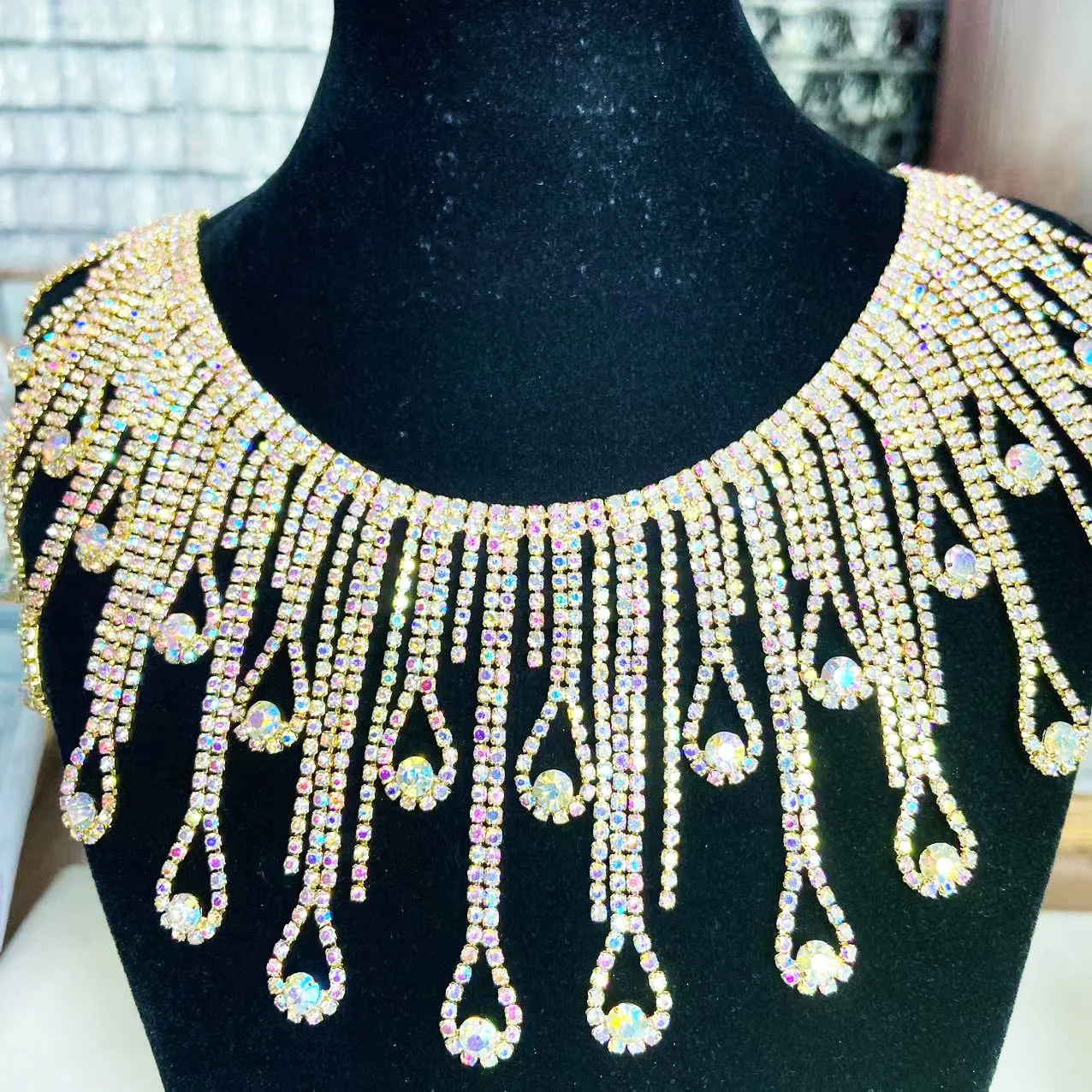 rhinestonepayless