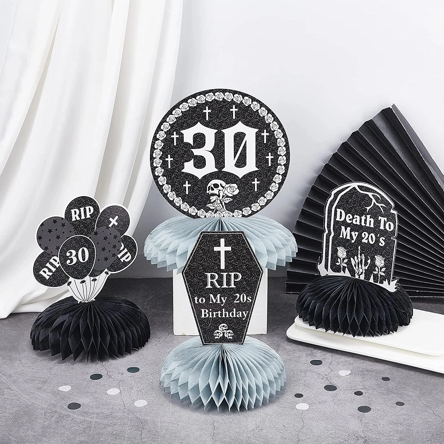 LWAIX Décoration de Table Centre de Table Anniversaire 10pcs 18 Ans Centres  de Table en Nid d'abeille Décorations d'anniversaire de Fête pour Hommes  Femmes(18 Ans) : : Cuisine et Maison