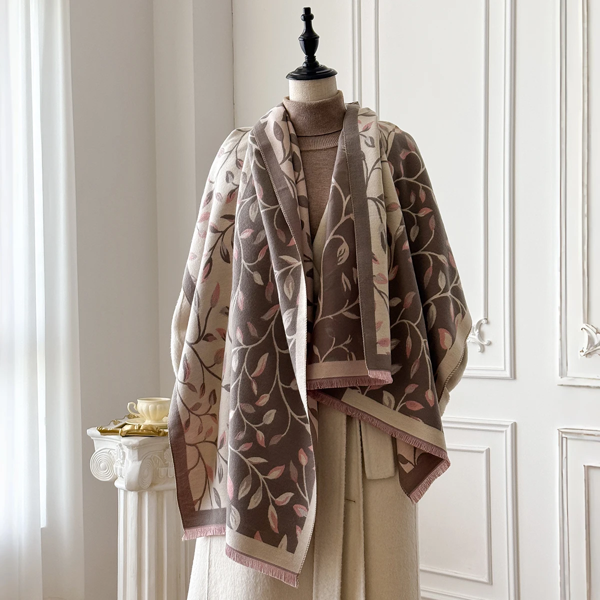 Brand Fashion Women's Cashmere Winter Shawl - Vintage Oil Painting Leaf Printed Tasseled Pashmina Thick Wrap & Echarpe Poncho