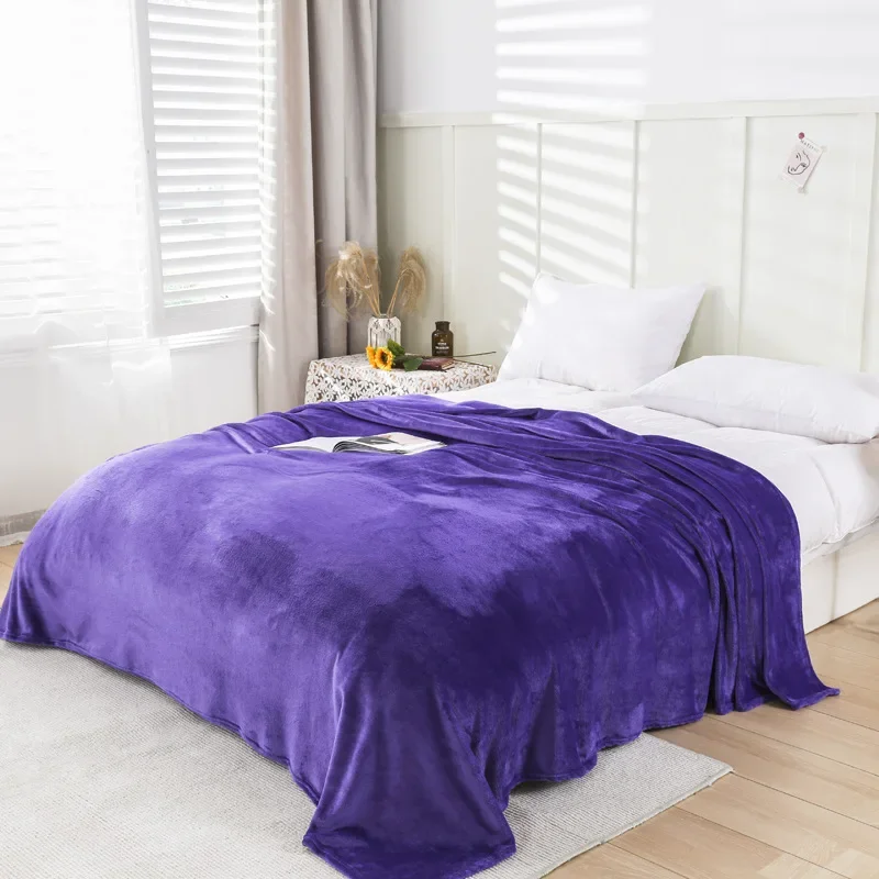 

Flannel Summer Thin Quilt for Office Nap, Double-sided Velvet Quilts, Pure Color, Single-layer, Four-season