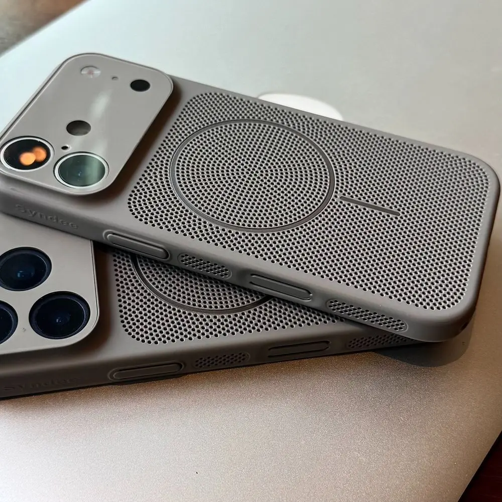 Enhanced Cooling Phone Case with Heat Dissipation & Breathable Design