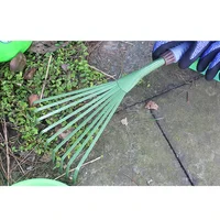 9 Teeth Garden Rake 15.5 Inch Grass Rake Hand Rake Leaf Broom with Comfort Grip Cleaning Pet Excrement Gardening Tools 2