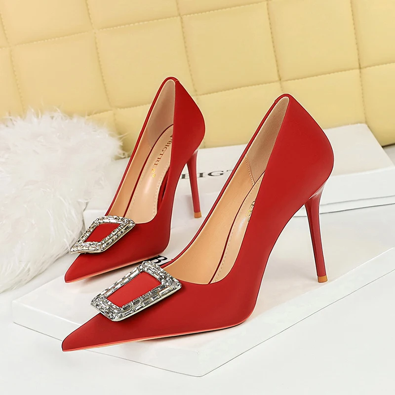 High Heels Shoes For Women Hollow Rhinestone Italian Design Solid Color Pointed Women Pumps Stiletto Party Shoes Genuine Leather