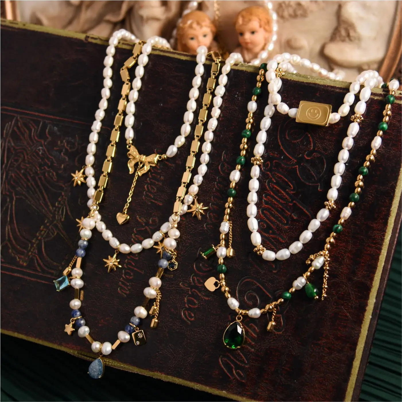

Ожерелье из латуни с пресноводным жемчугом 18 карат, ожерелье с натуральными бусинами, женские Украшения в стиле панк, дизайнерский подиумный наряд в стиле бохо, японский, корейский стиль