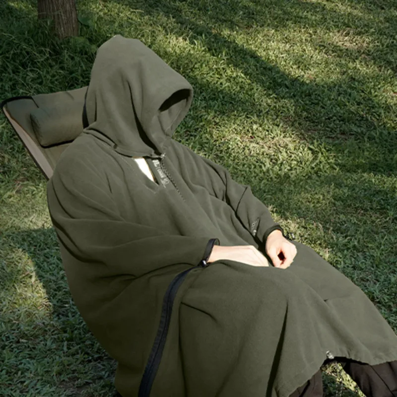 HKSH Multifunctional Warm Blanket Outdoor Camping Sleeping Bag Single Person Wearable Cold Proof Cape Men Thermal Trench HK3861