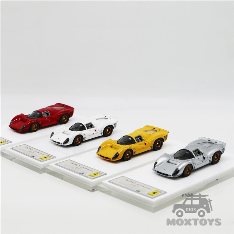 

DMH Model 1:64 330P4 Resin Model Car