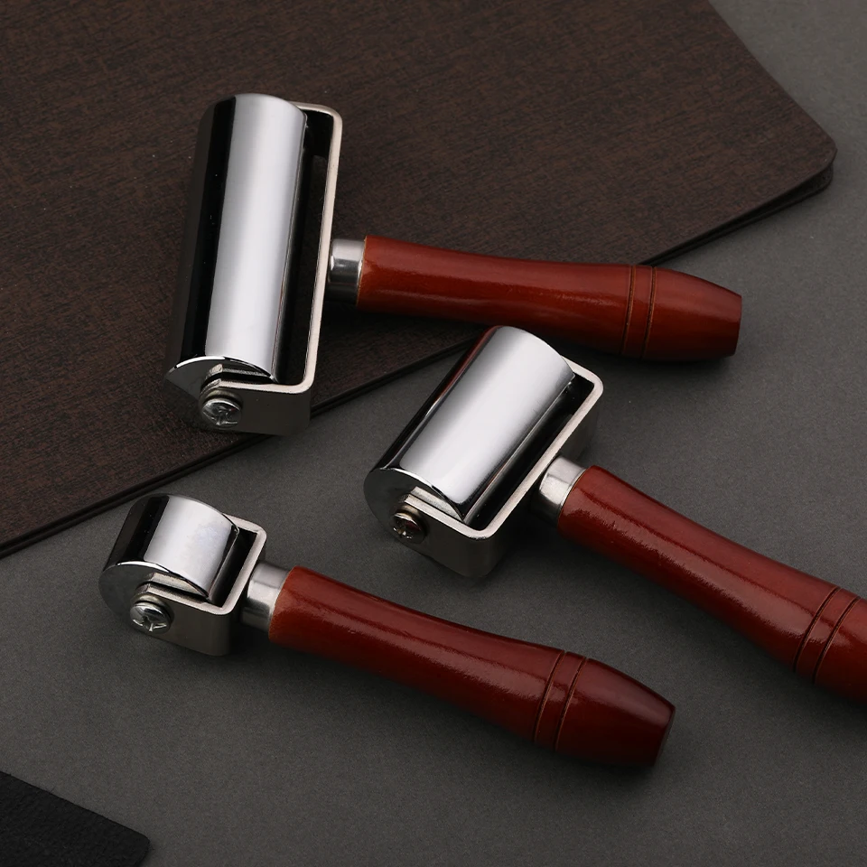 Pear Wood Handle Leather Roller Glue Edges Laminating Wheel Craft Handmade Smoother Creaser Tool Steel Iron Roll Randomcolor leather tools leather craft tool kit leather craft tools leather craft tool