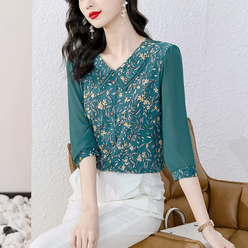 

Fashionable Seven-point Sleeves Floral Chiffon Flower Print Loose Casual Short Sleeve Women Shirt Middle-aged Womenswear T525