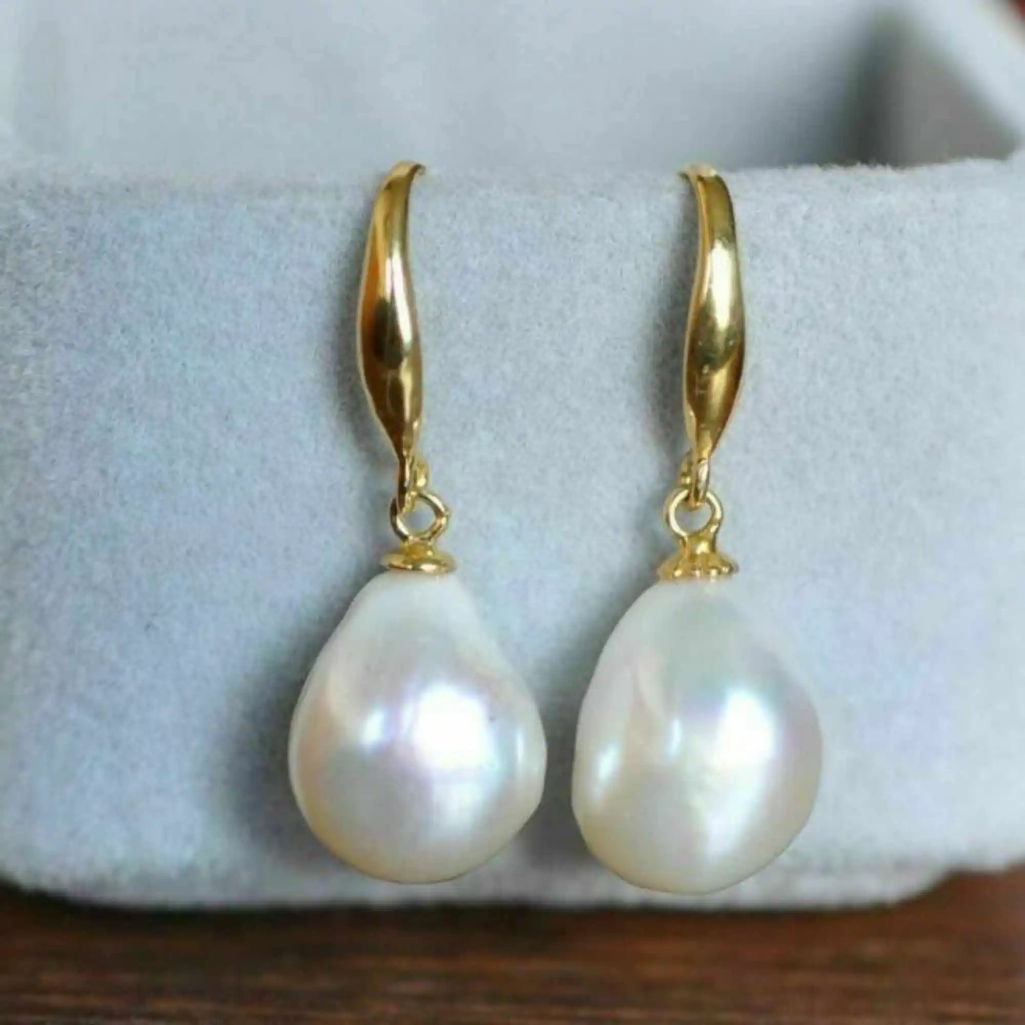 10-11mm Natural white Southsea baroque pearl 14K gold earrings Thanksgiving Freshwater Mother's Day Holiday gifts Lucky Hook