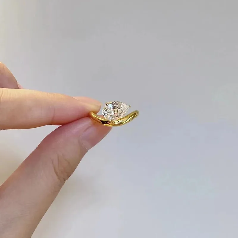 Nuovo Instagram Feng Shui Drop Diamond Ring Fashion Basic 7*11 Single Diamond Ring S925 Silver